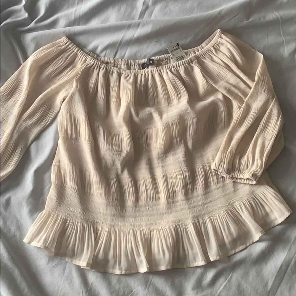 [XS] Express Ruffled Off-Shoulder Top